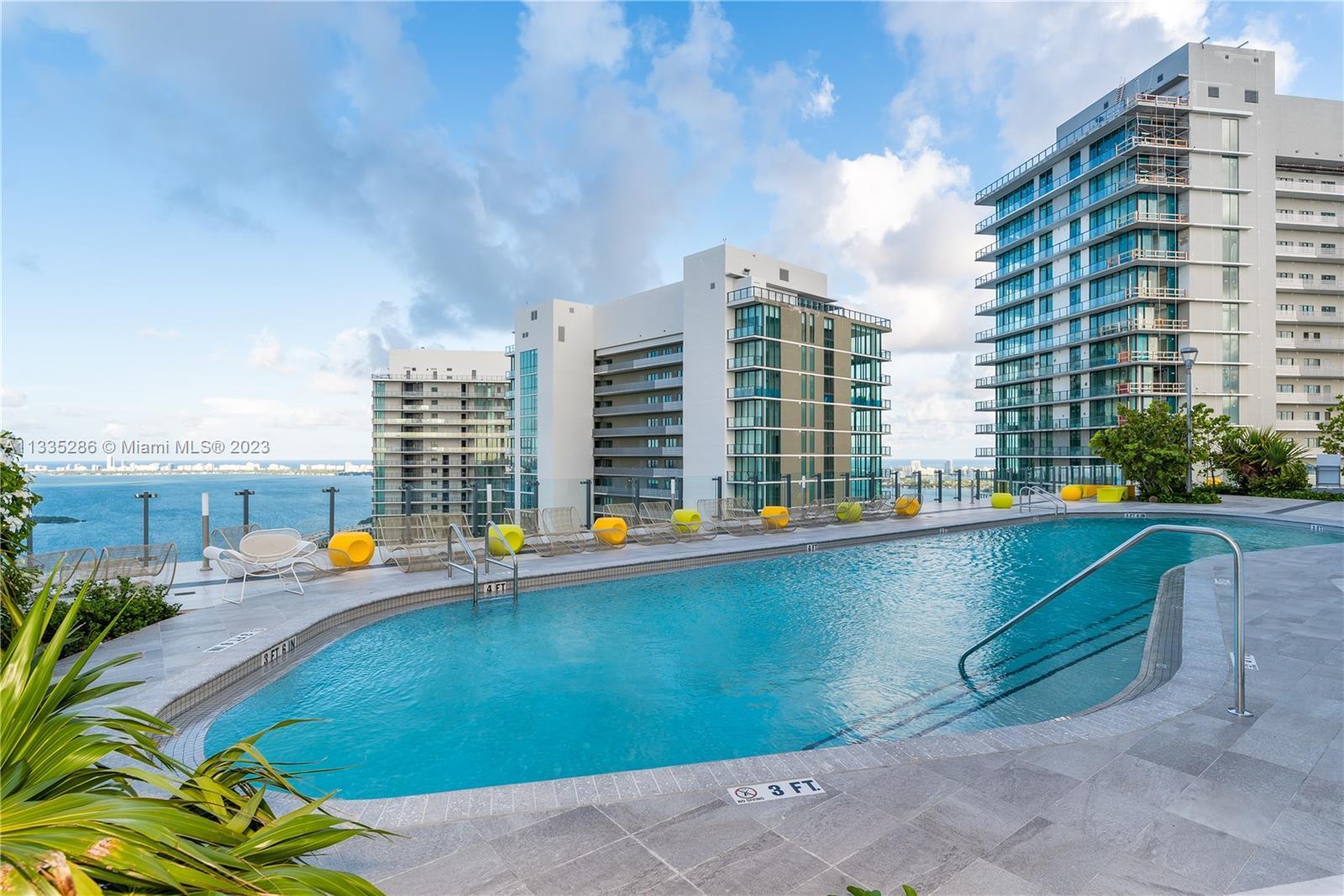 image Paraiso Bayviews Condo18