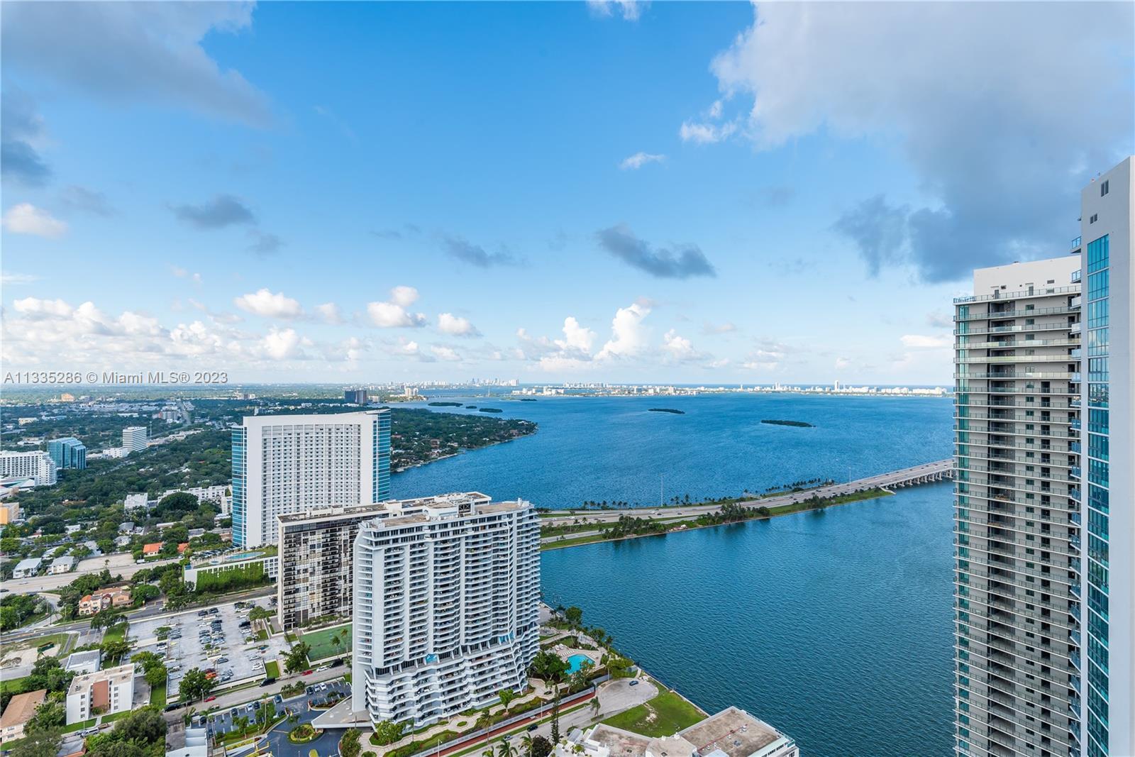 image Paraiso Bayviews Condo22