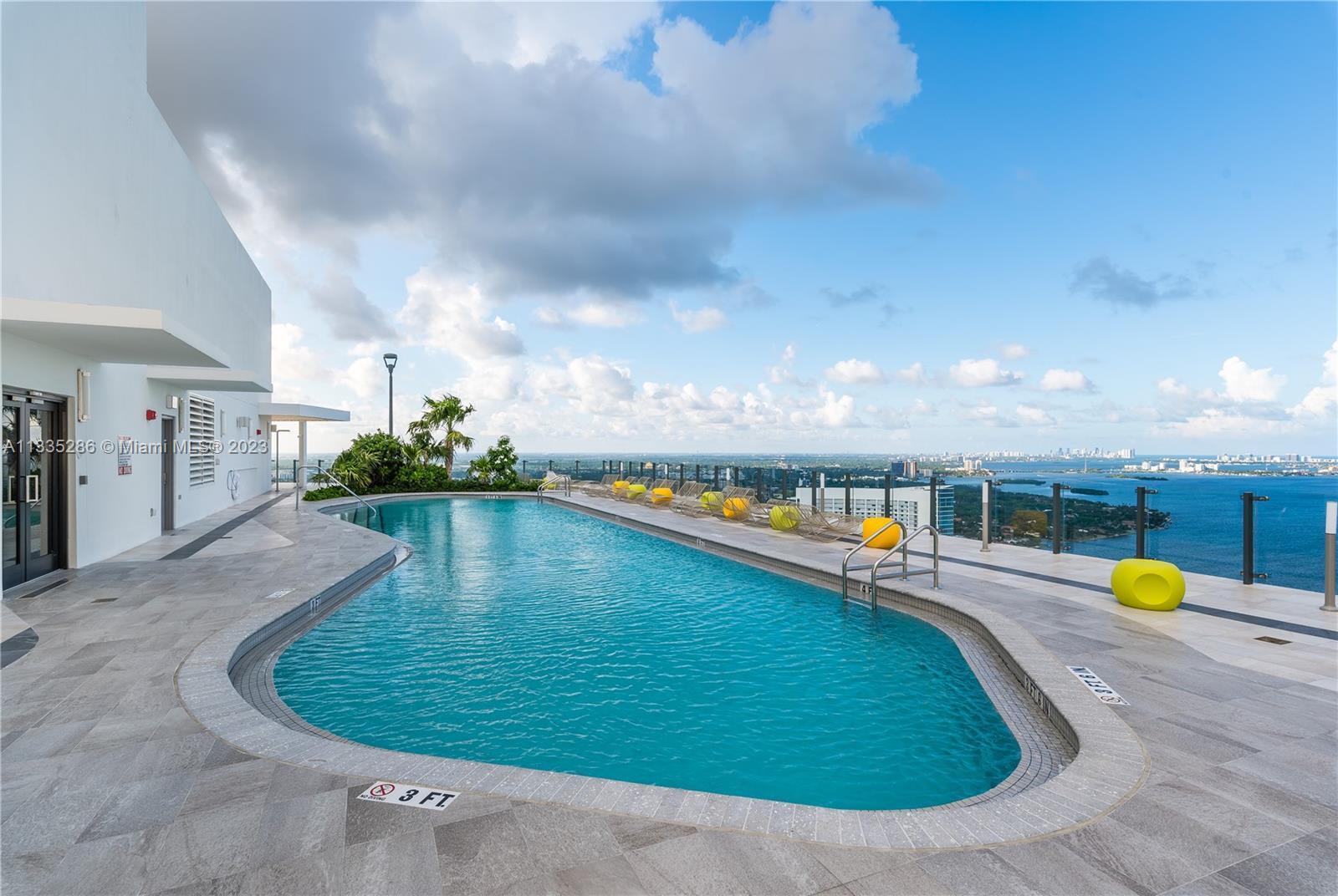 image Paraiso Bayviews Condo30