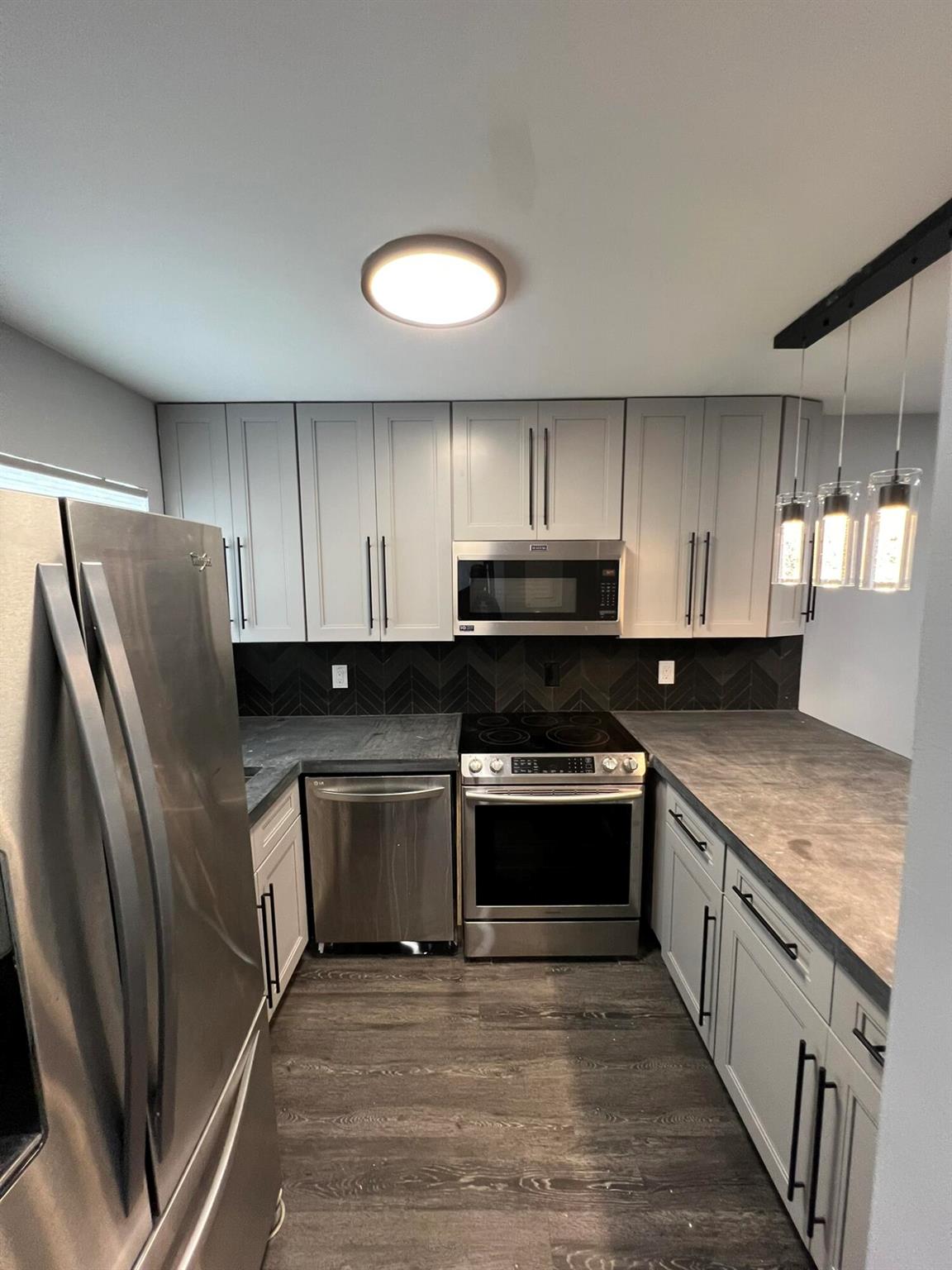 1630 Embassy Dr #306,West Palm Beach, FL 33401