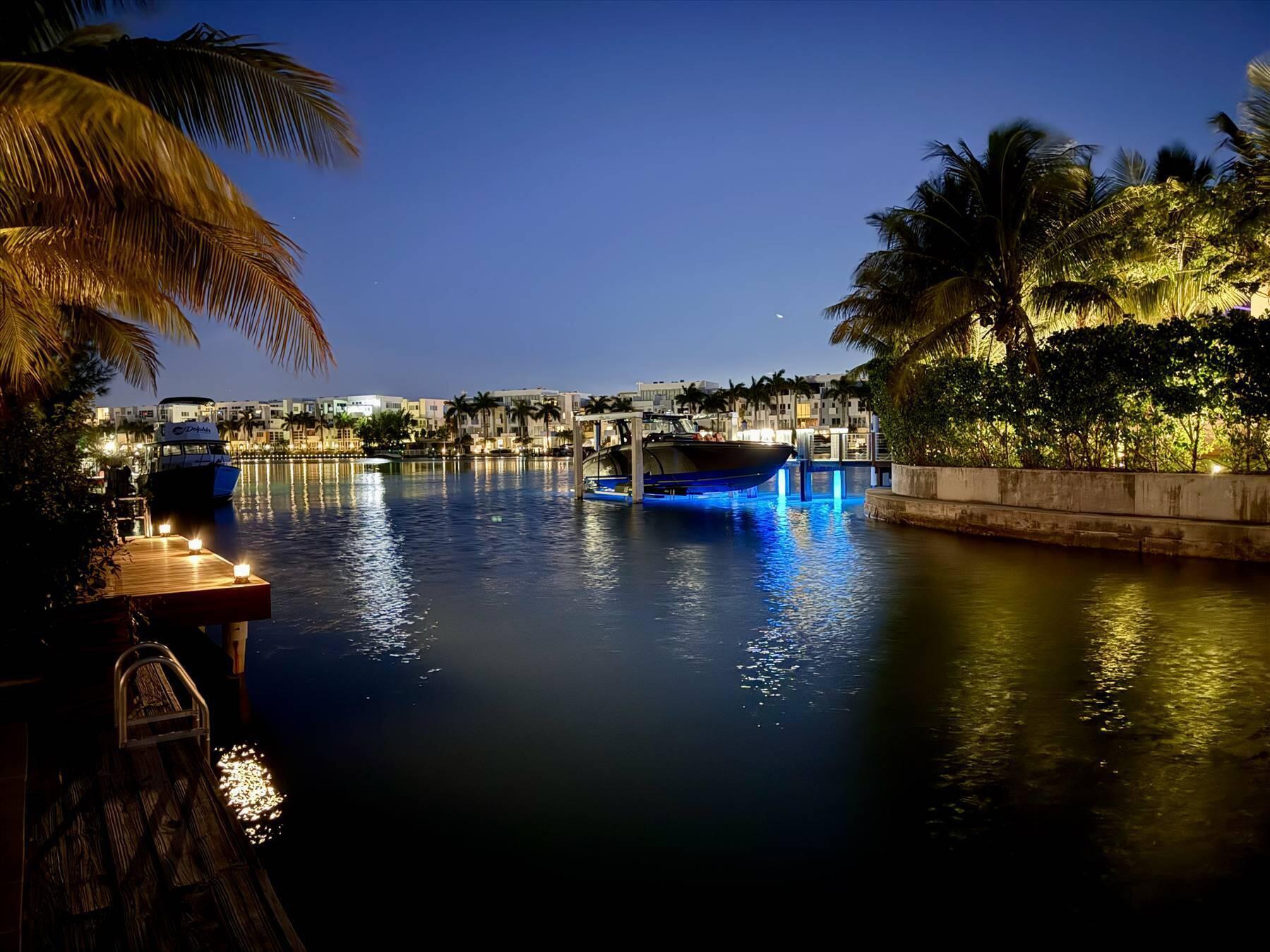 7610 Bayside Ln Miami Beach, FL 33141