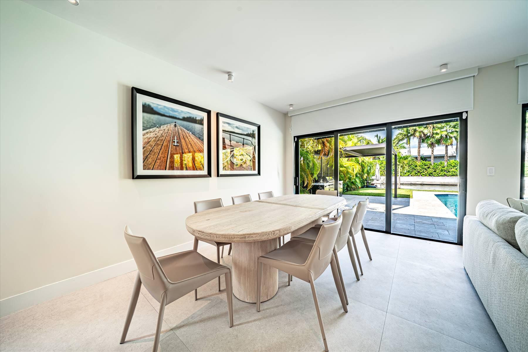 7610 Bayside Ln Miami Beach, FL 33141