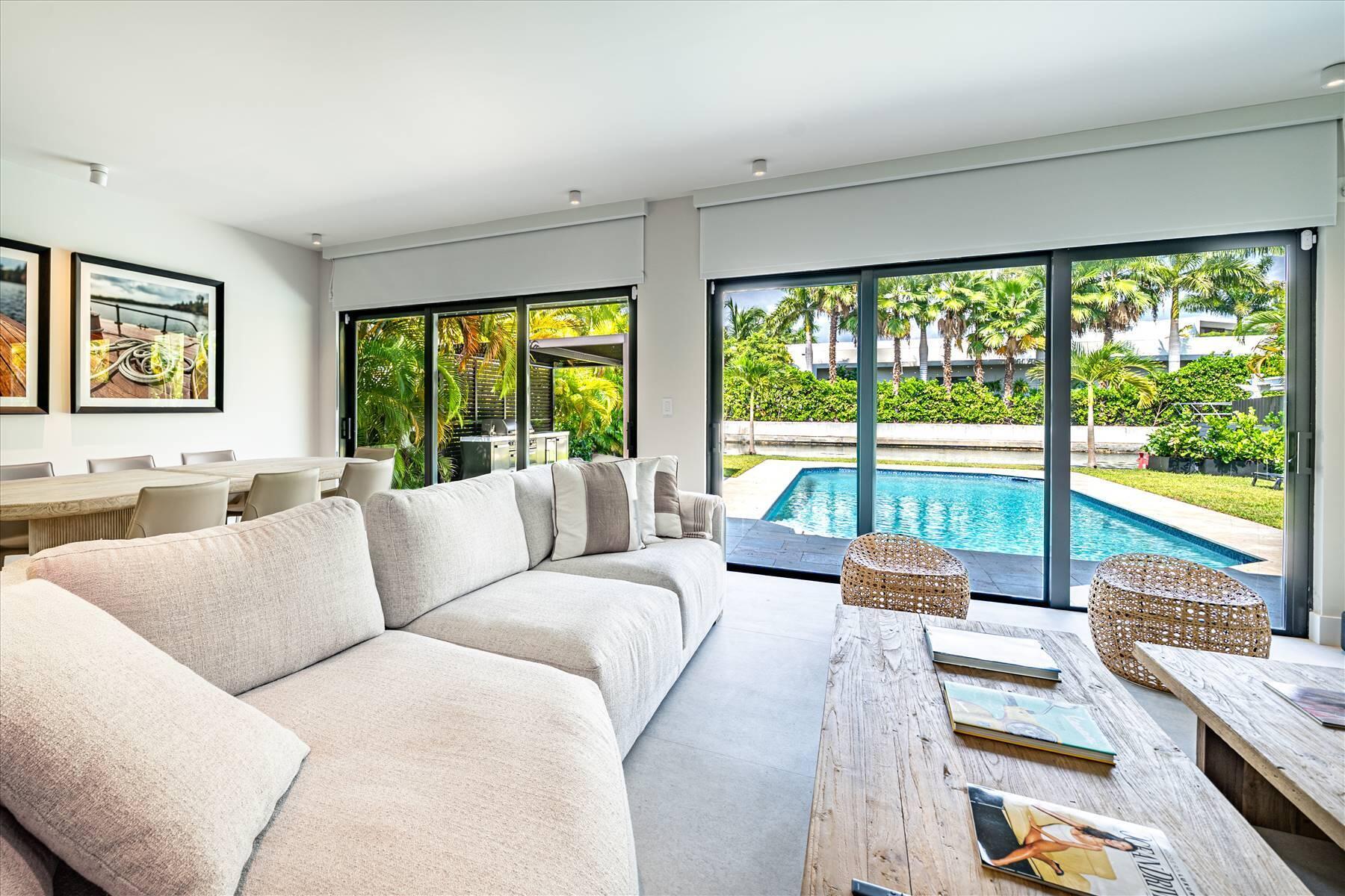 7610 Bayside Ln Miami Beach, FL 33141