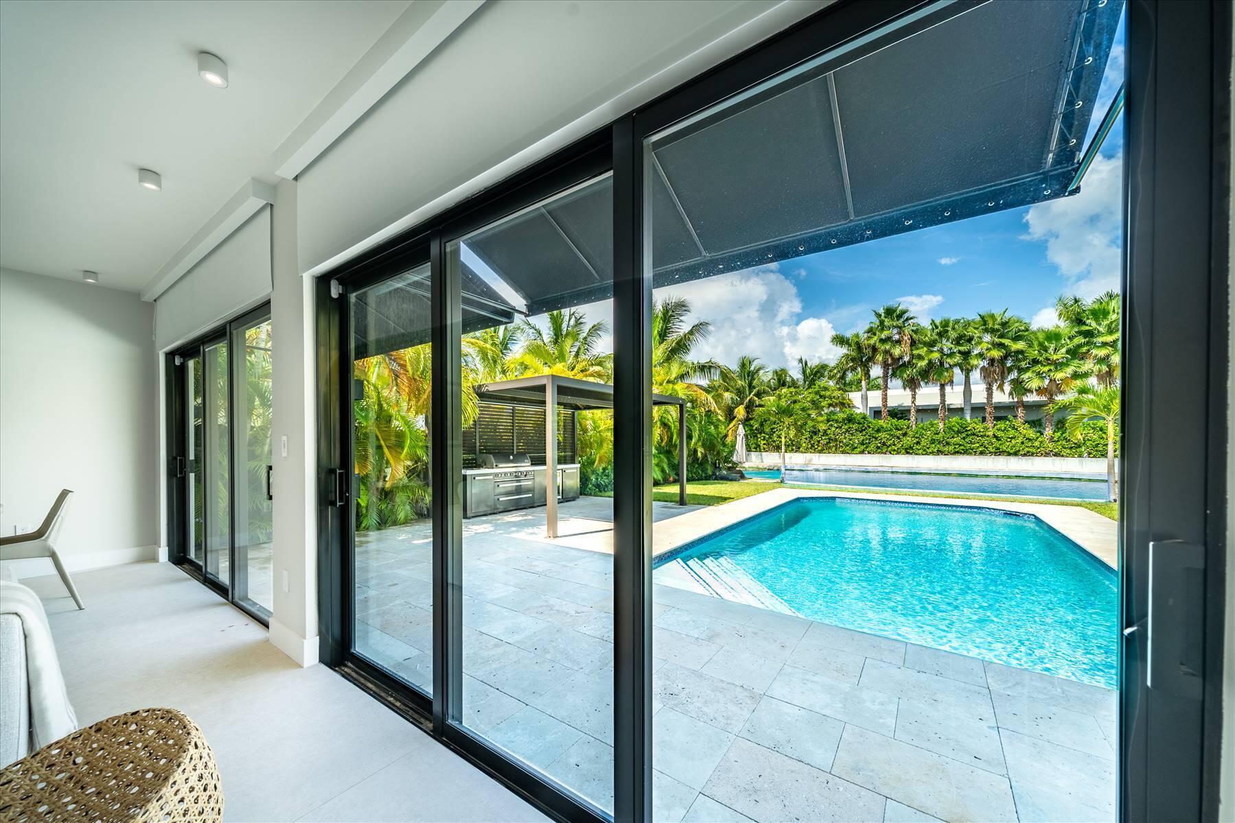 7610 Bayside Ln Miami Beach, FL 33141