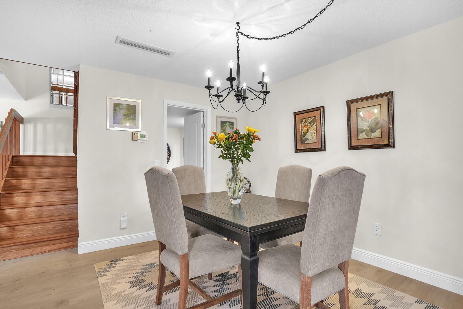 825 Center St #14a Jupiter, FL 33458