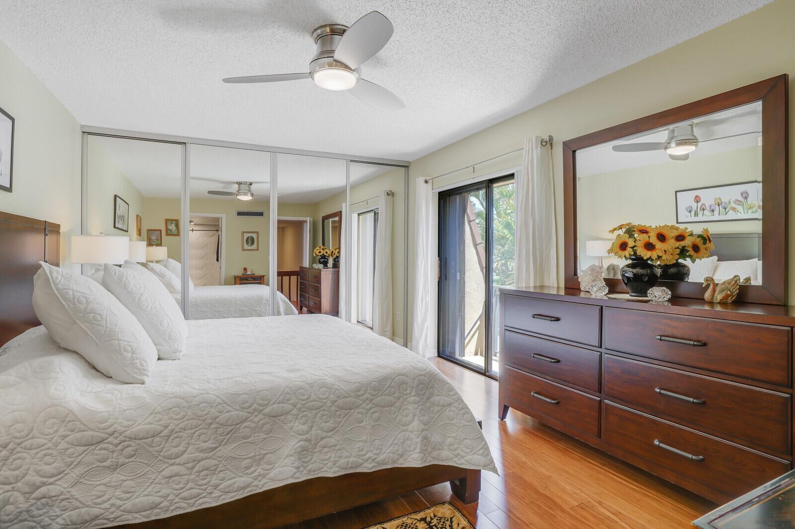 825 Center St #14a Jupiter, FL 33458