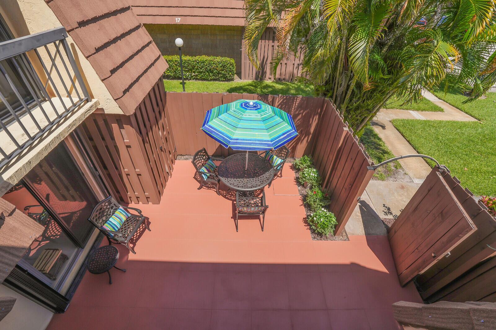 825 Center St #14a Jupiter, FL 33458