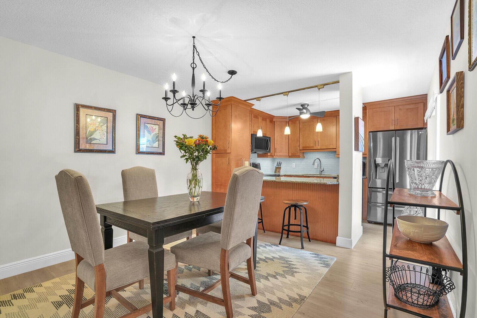 825 Center St #14a Jupiter, FL 33458