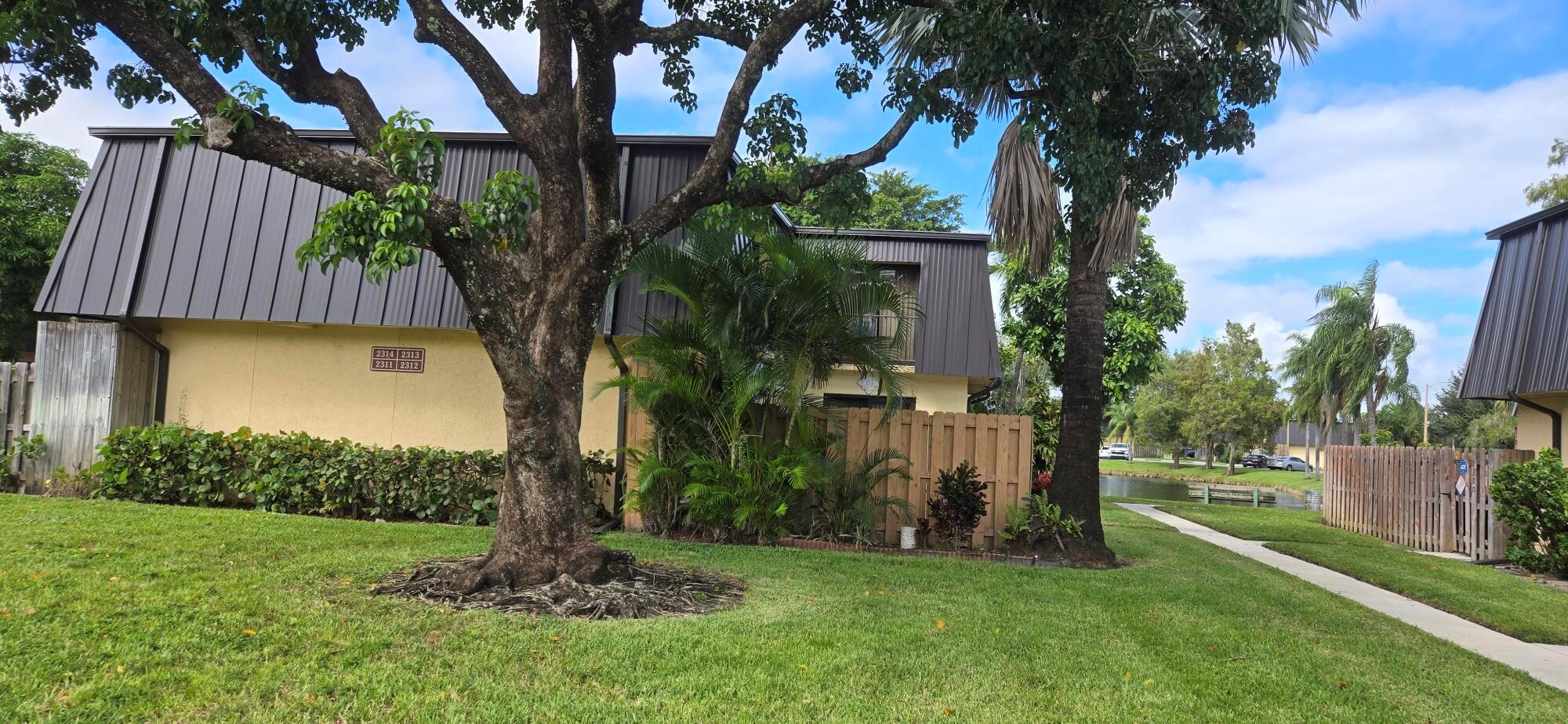 2312 Waterside Dr #38-B