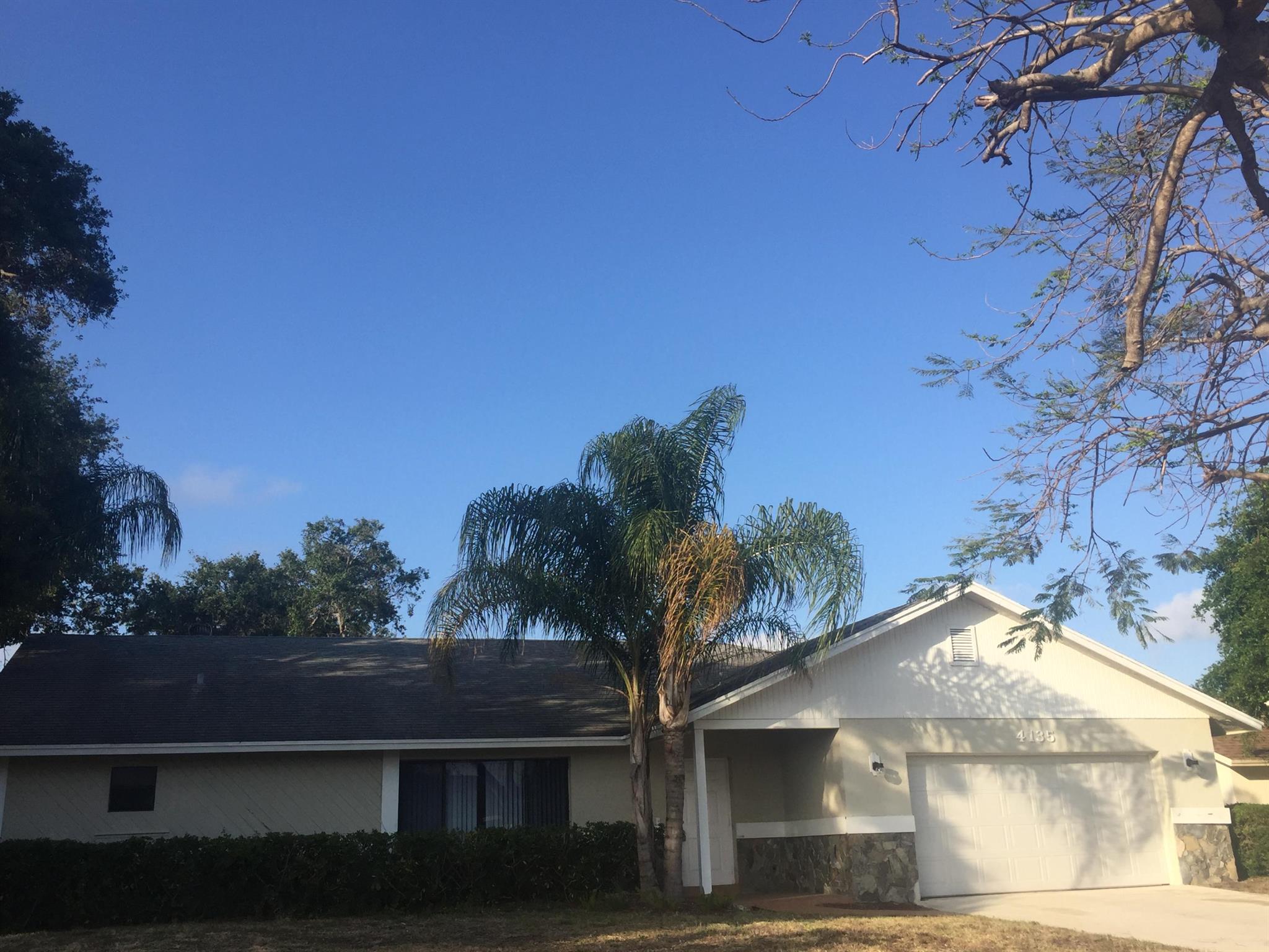 4135 Bay Laurel Way
