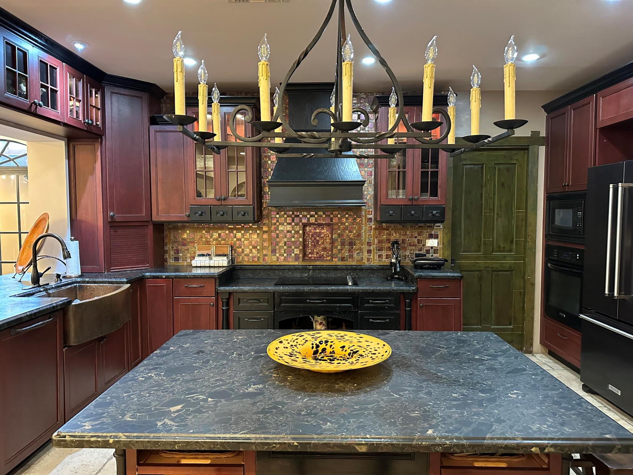 4200 N Surf Rd Hollywood, FL 33019