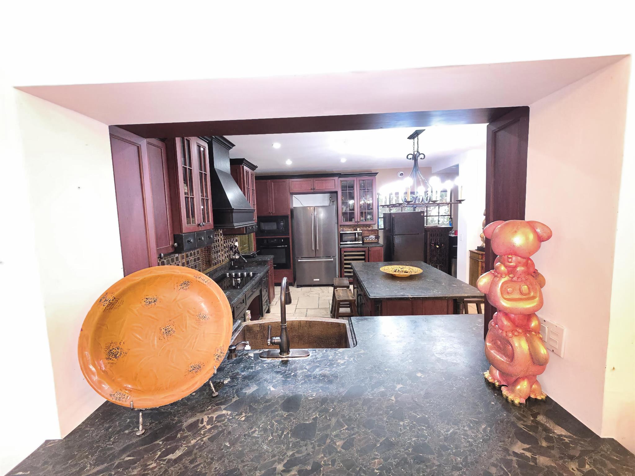 4200 N Surf Rd Hollywood, FL 33019