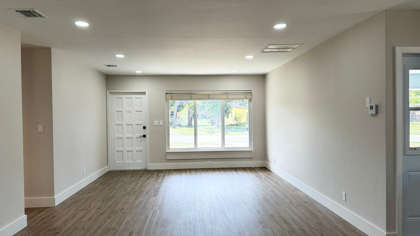 2008 NW 10th Ave Fort Lauderdale, FL 33311