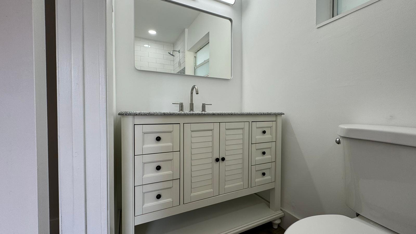 2008 NW 10th Ave Fort Lauderdale, FL 33311