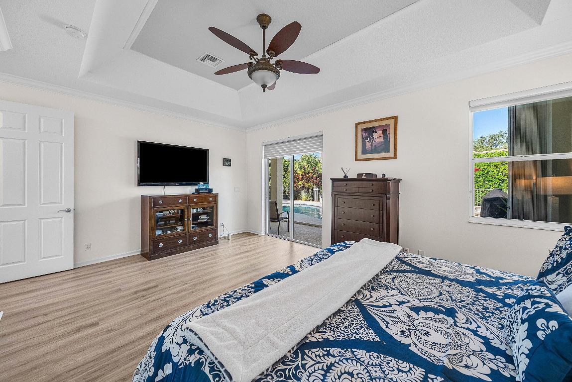 18670 SE Lakeside Jupiter, FL 33469