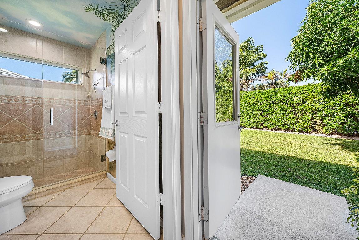 18670 SE Lakeside Jupiter, FL 33469