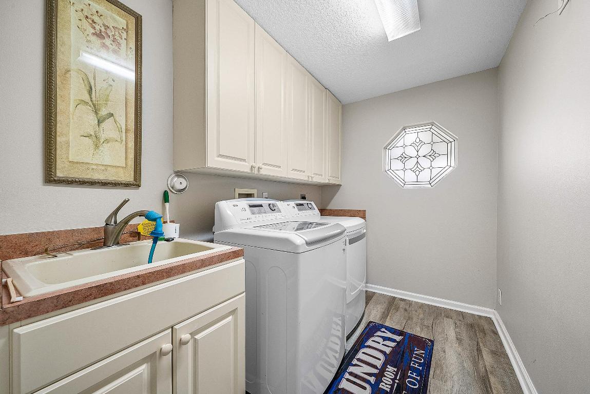 18670 SE Lakeside Jupiter, FL 33469