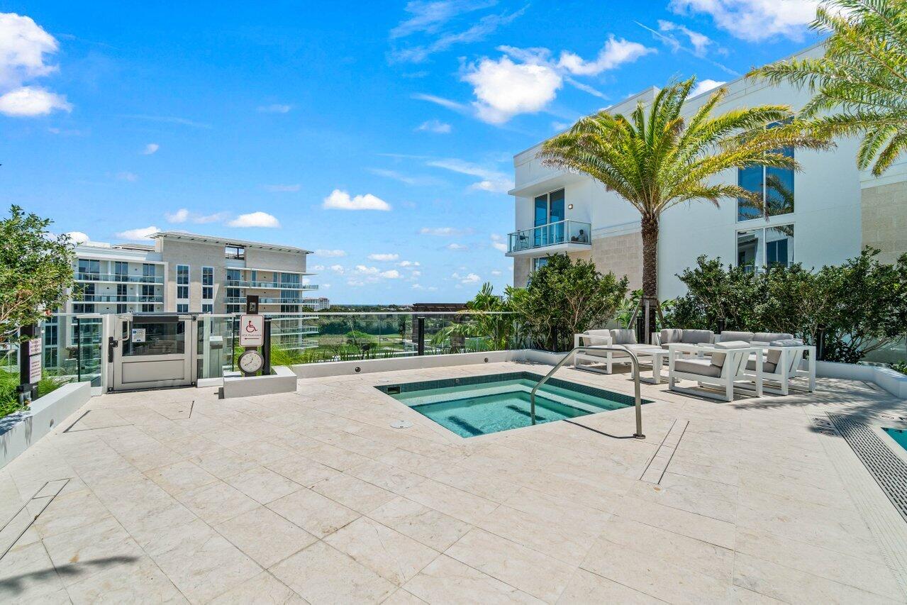 220 SE Mizner #810 Boca Raton, FL 33432