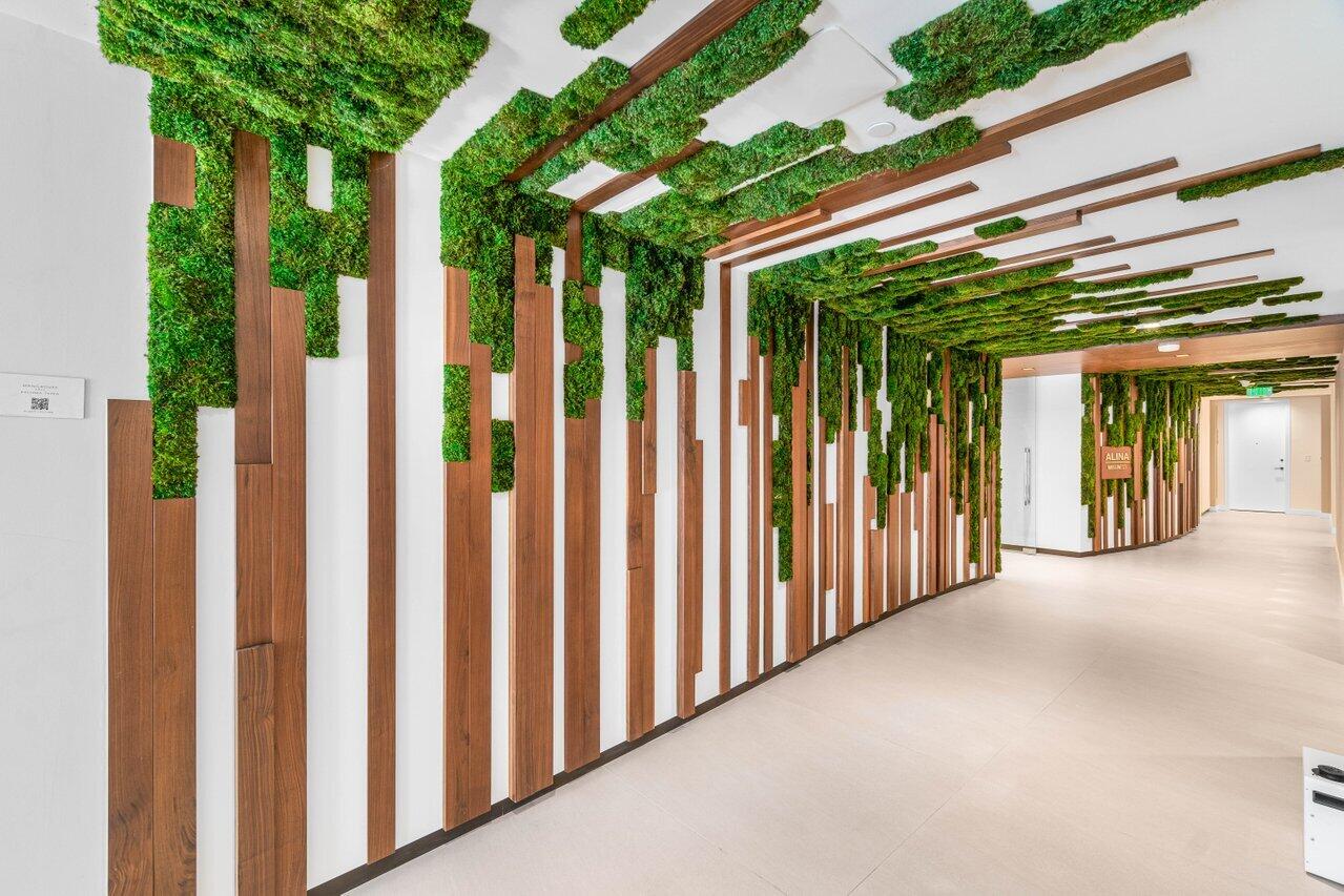 220 SE Mizner #810 Boca Raton, FL 33432