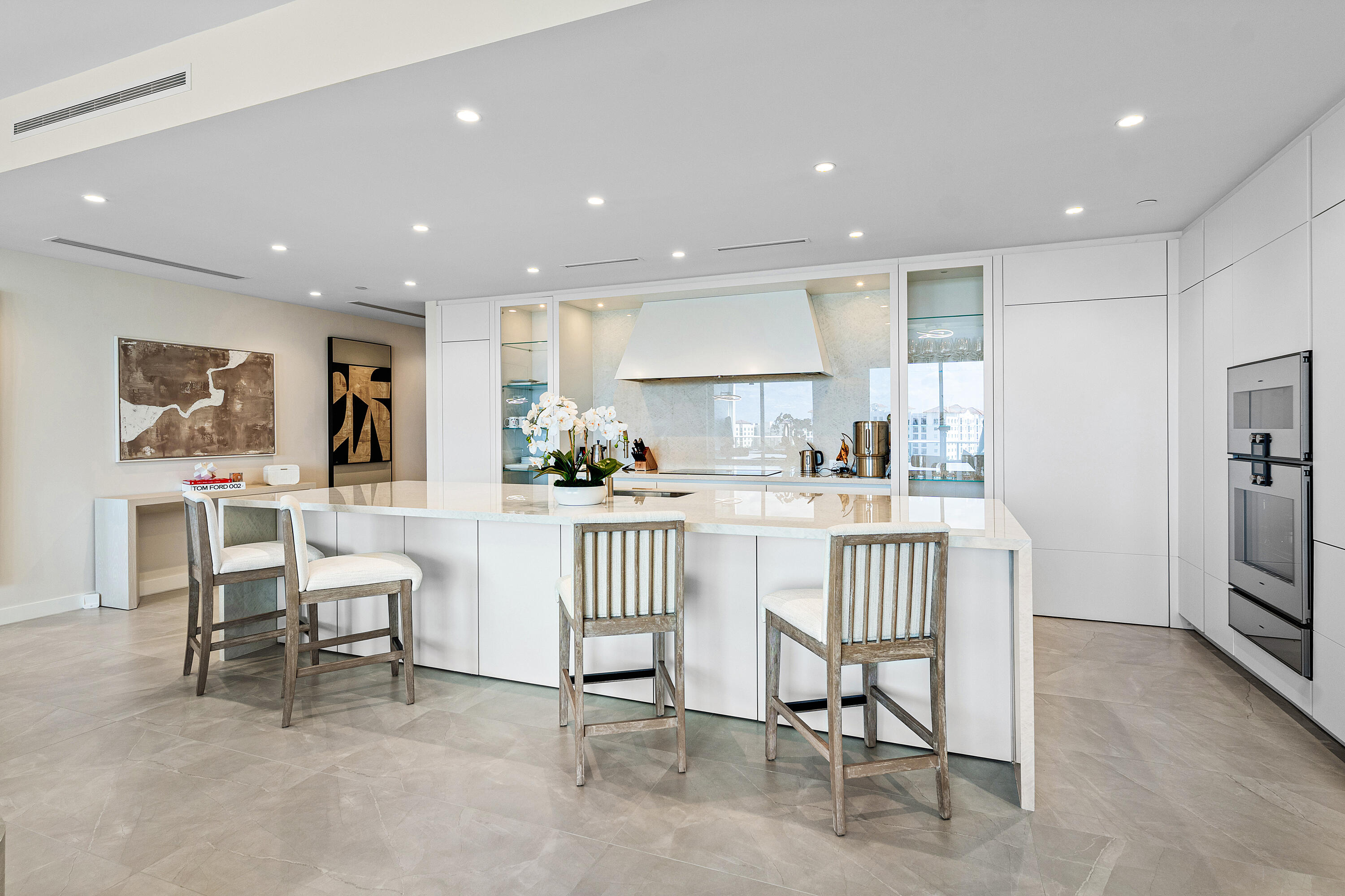 220 SE Mizner #810 Boca Raton, FL 33432