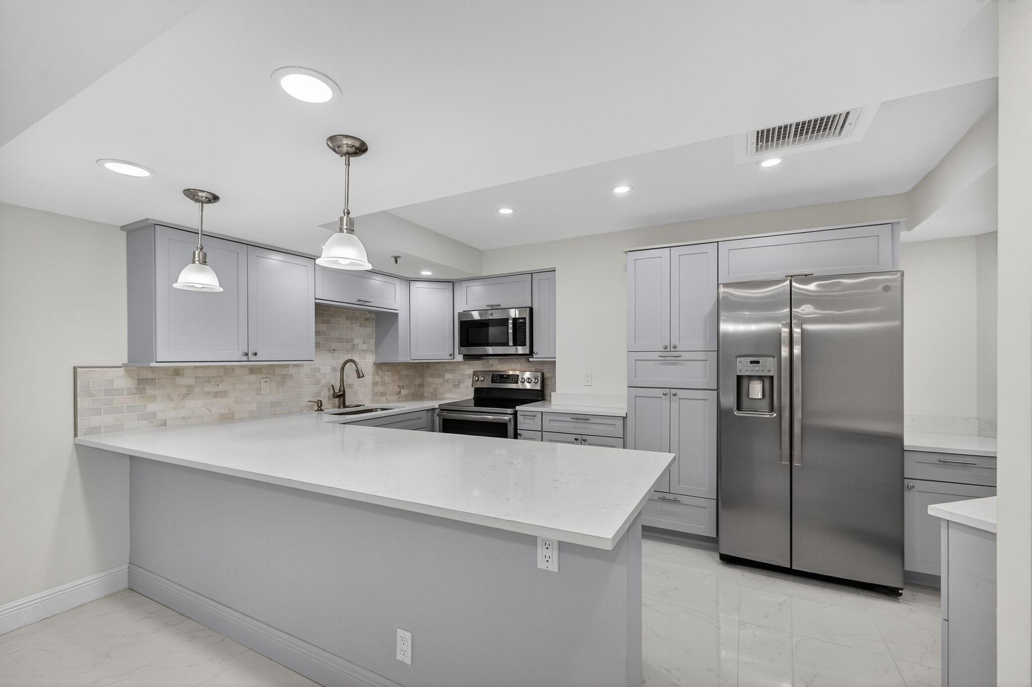 176 Helios Dr #209 Jupiter, FL 33477