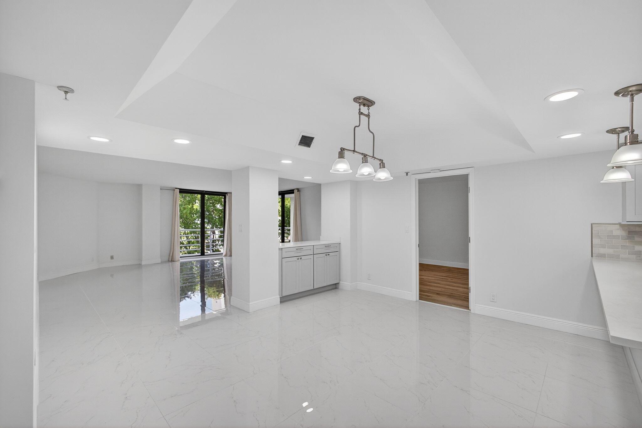 176 Helios Dr #209 Jupiter, FL 33477