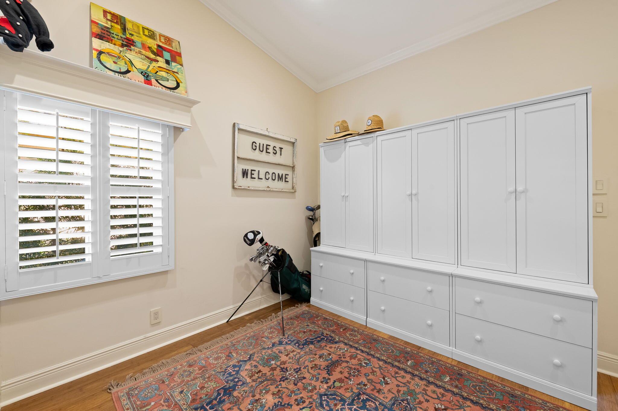 713 SE 25th Ave Fort Lauderdale, FL 33301