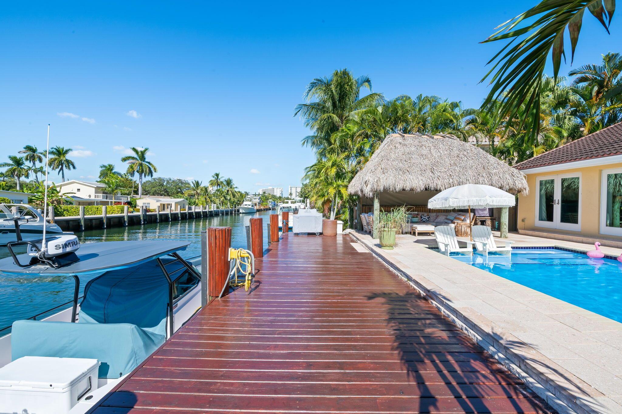 713 SE 25th Ave Fort Lauderdale, FL 33301