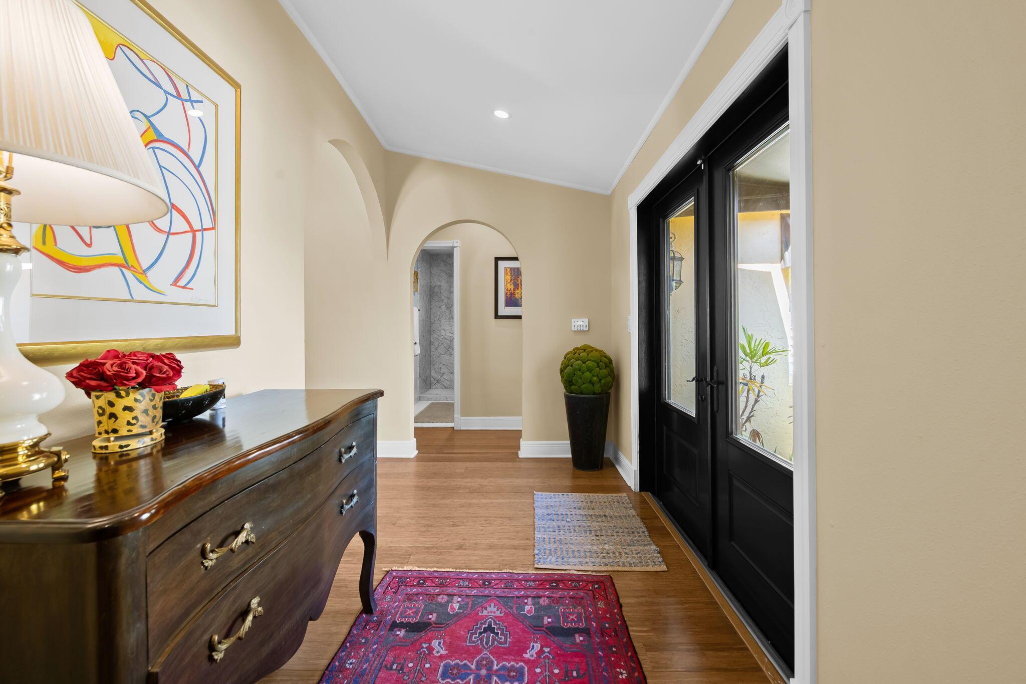 713 SE 25th Ave Fort Lauderdale, FL 33301