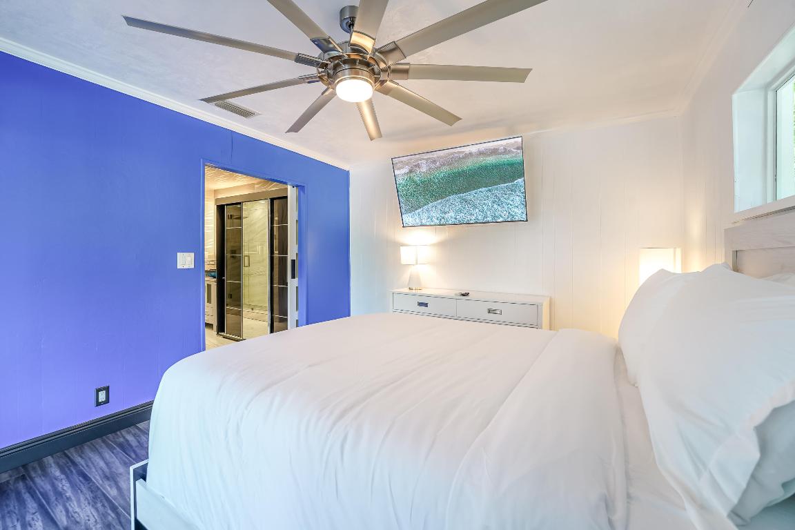 2531 NE 47th Lighthouse Point, FL 33064