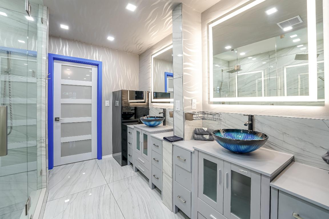 2531 NE 47th Lighthouse Point, FL 33064