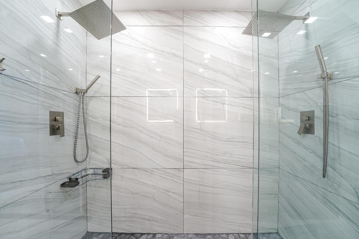 2531 NE 47th Lighthouse Point, FL 33064