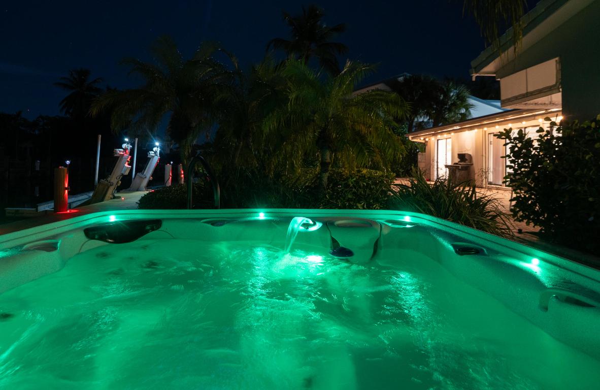 2531 NE 47th Lighthouse Point, FL 33064