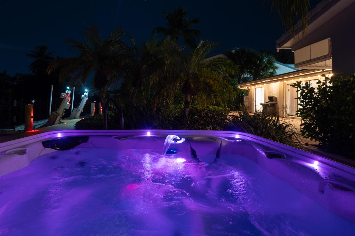 2531 NE 47th Lighthouse Point, FL 33064