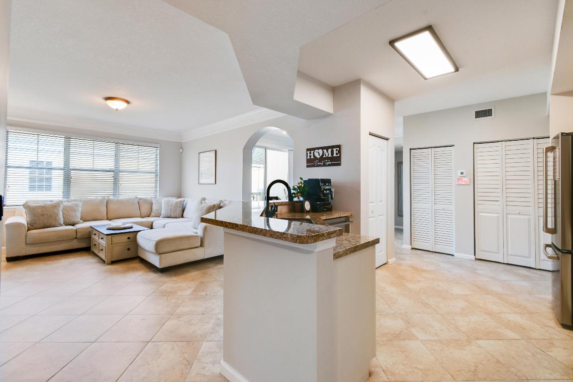 276 Murcia #313 Jupiter, FL 33458