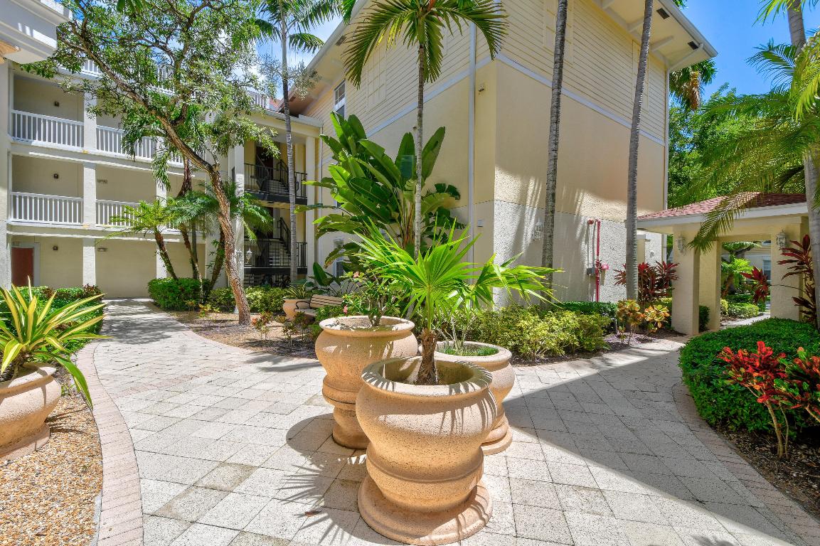 276 Murcia #313 Jupiter, FL 33458