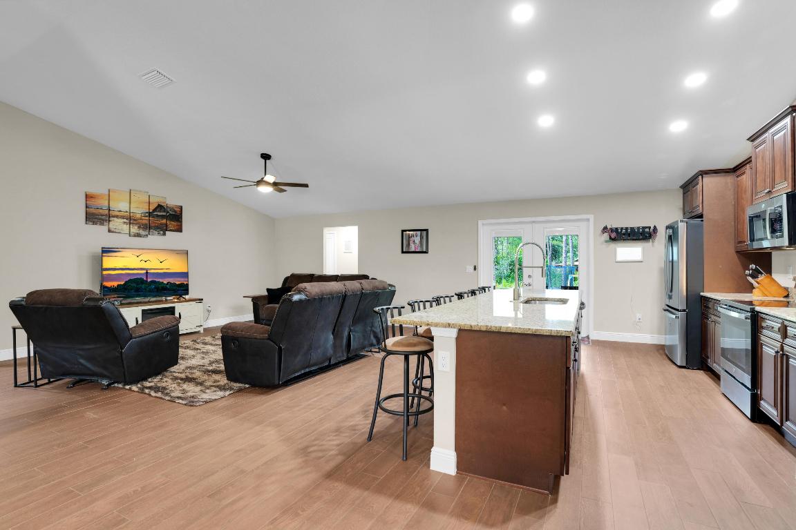 12933 152nd Jupiter, FL 33478