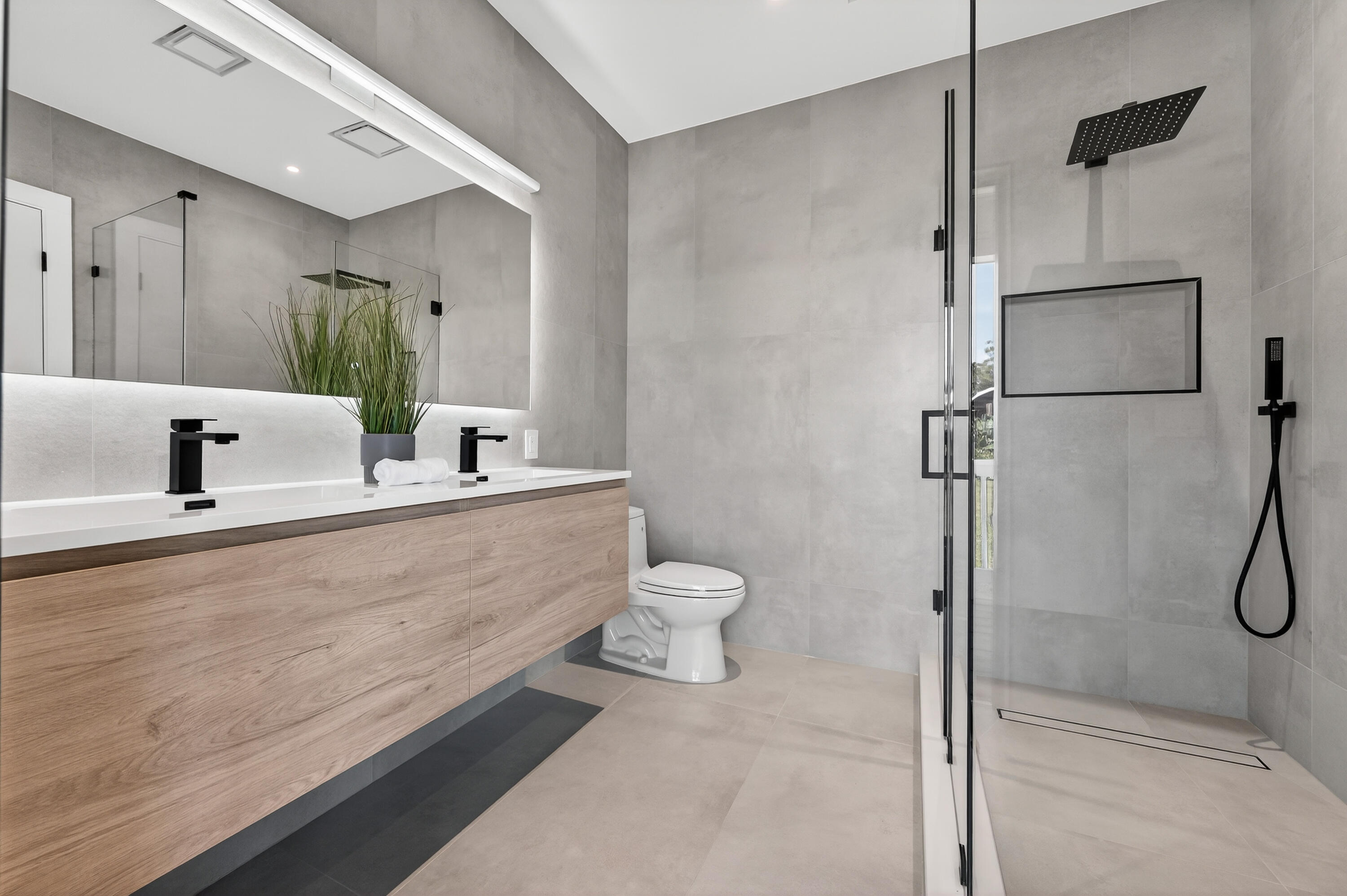 13613 157th Jupiter, FL 33478