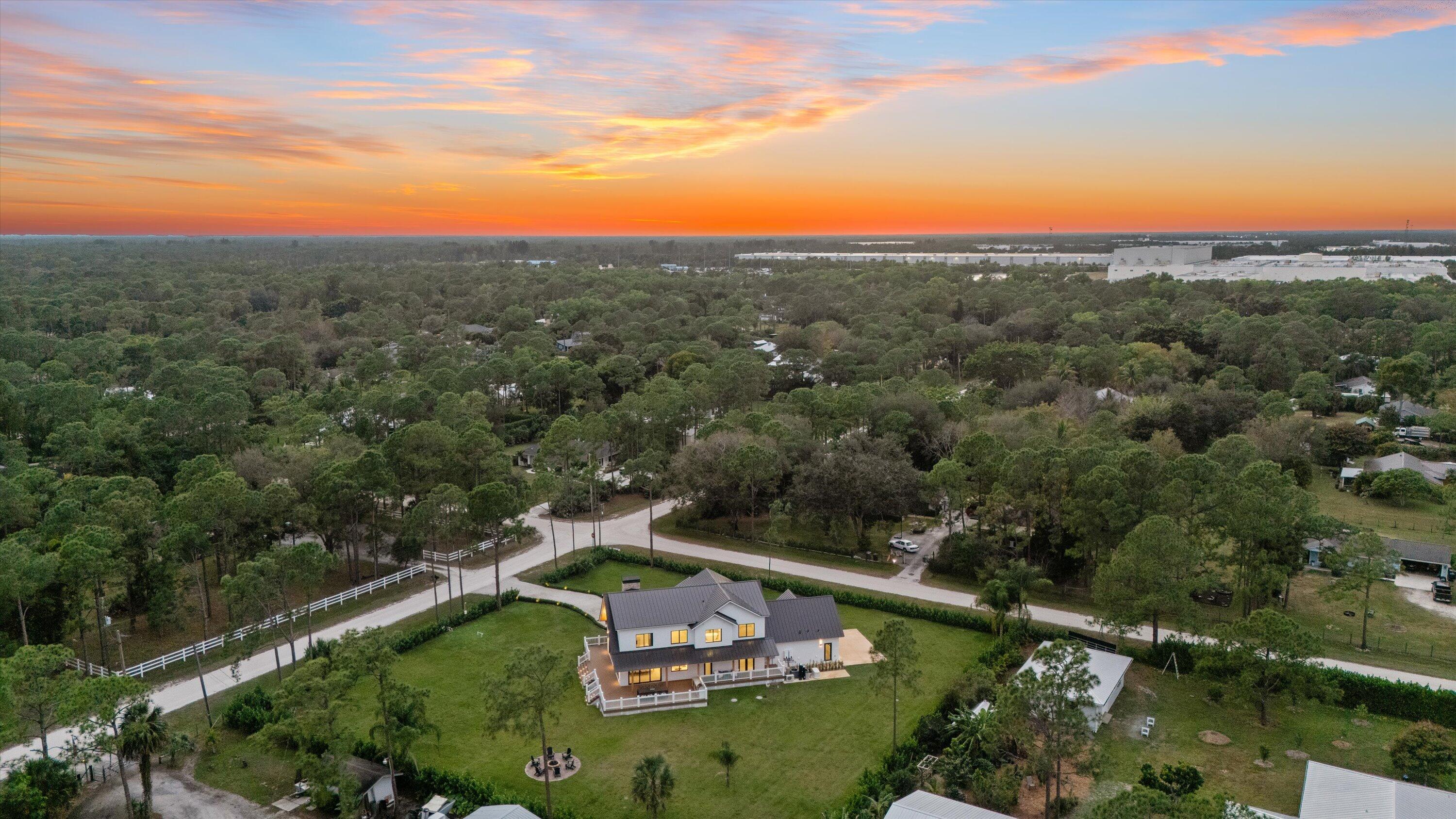 13613 157th Jupiter, FL 33478