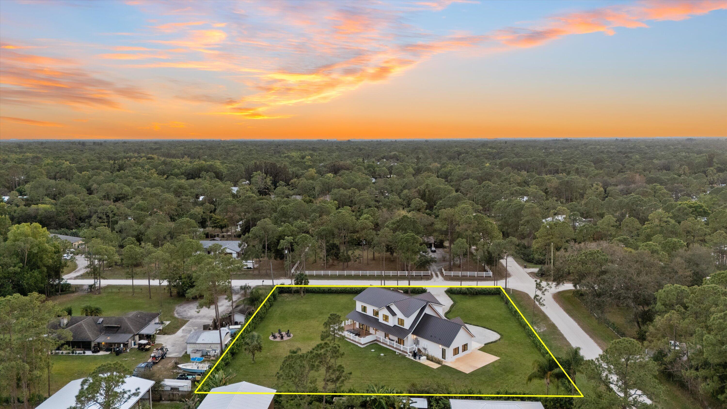 13613 157th Jupiter, FL 33478