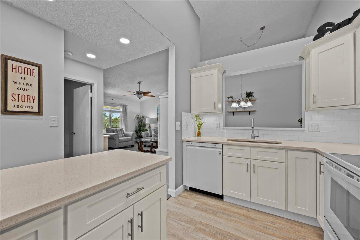 6552 Chasewood #F Jupiter, FL 33458