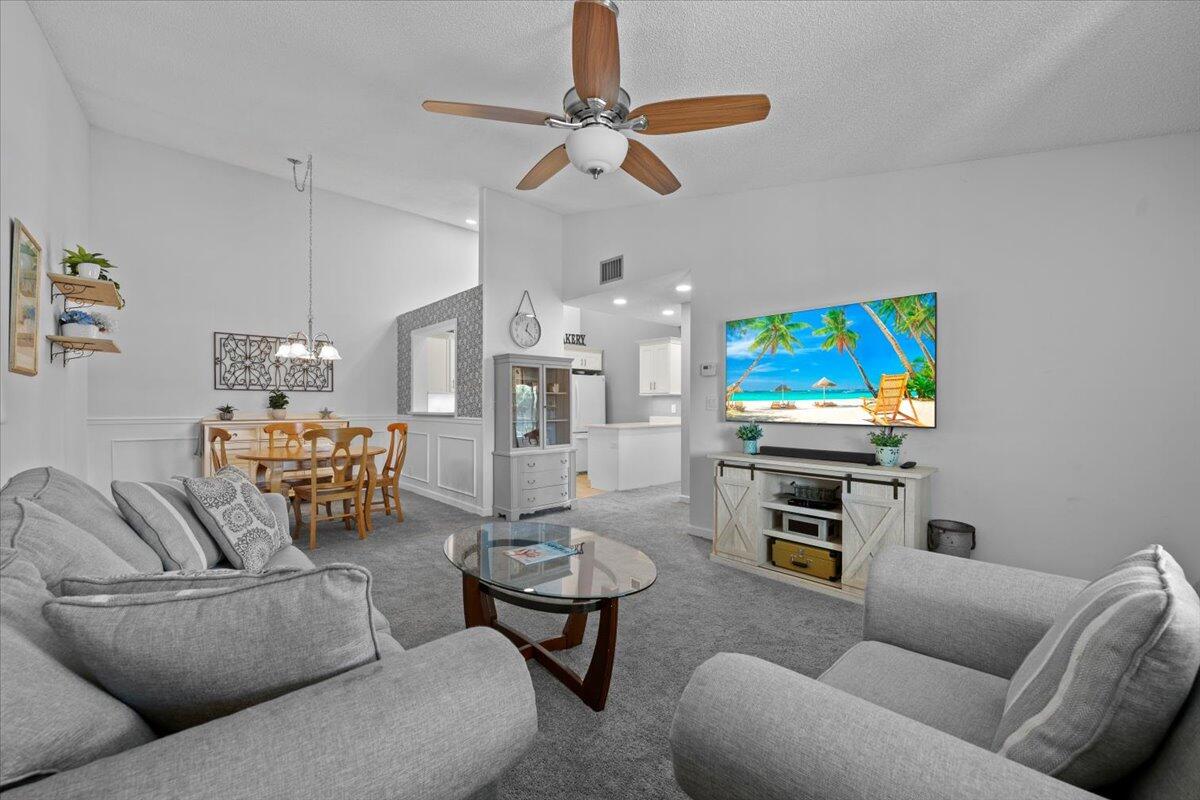 6552 Chasewood #F Jupiter, FL 33458