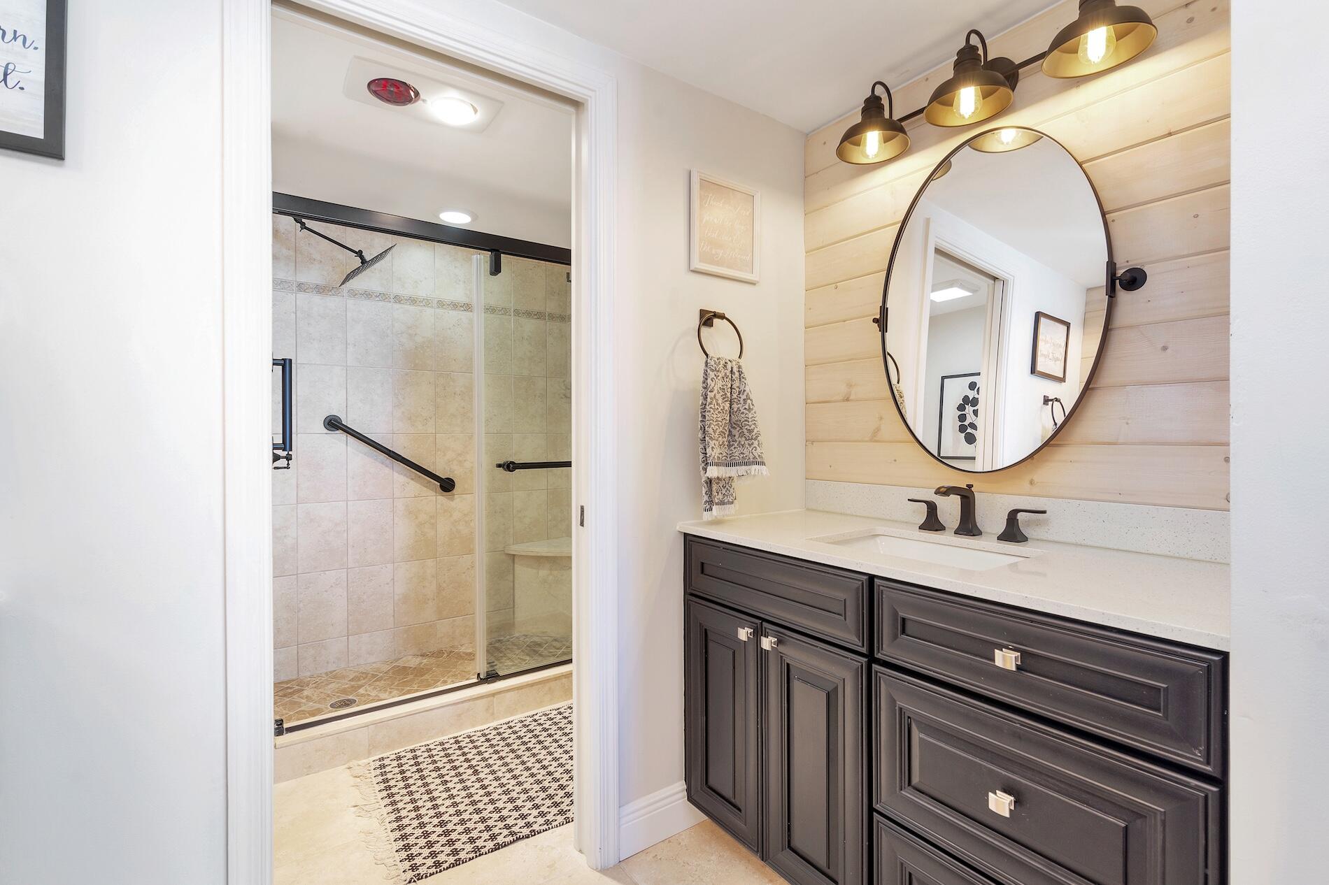 5480 N Ocean #A6d Riviera Beach, FL 33404