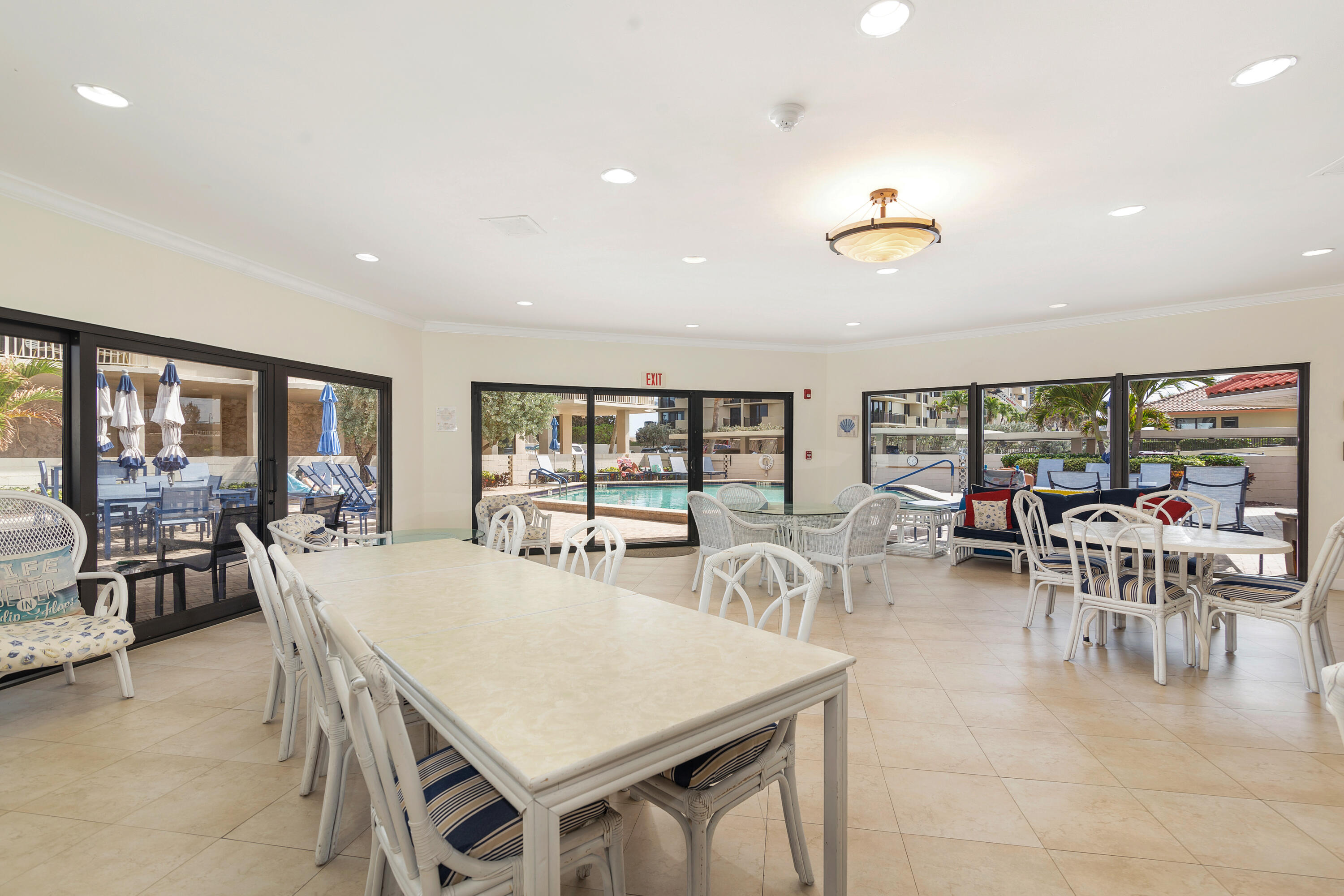 5480 N Ocean #A6d Riviera Beach, FL 33404