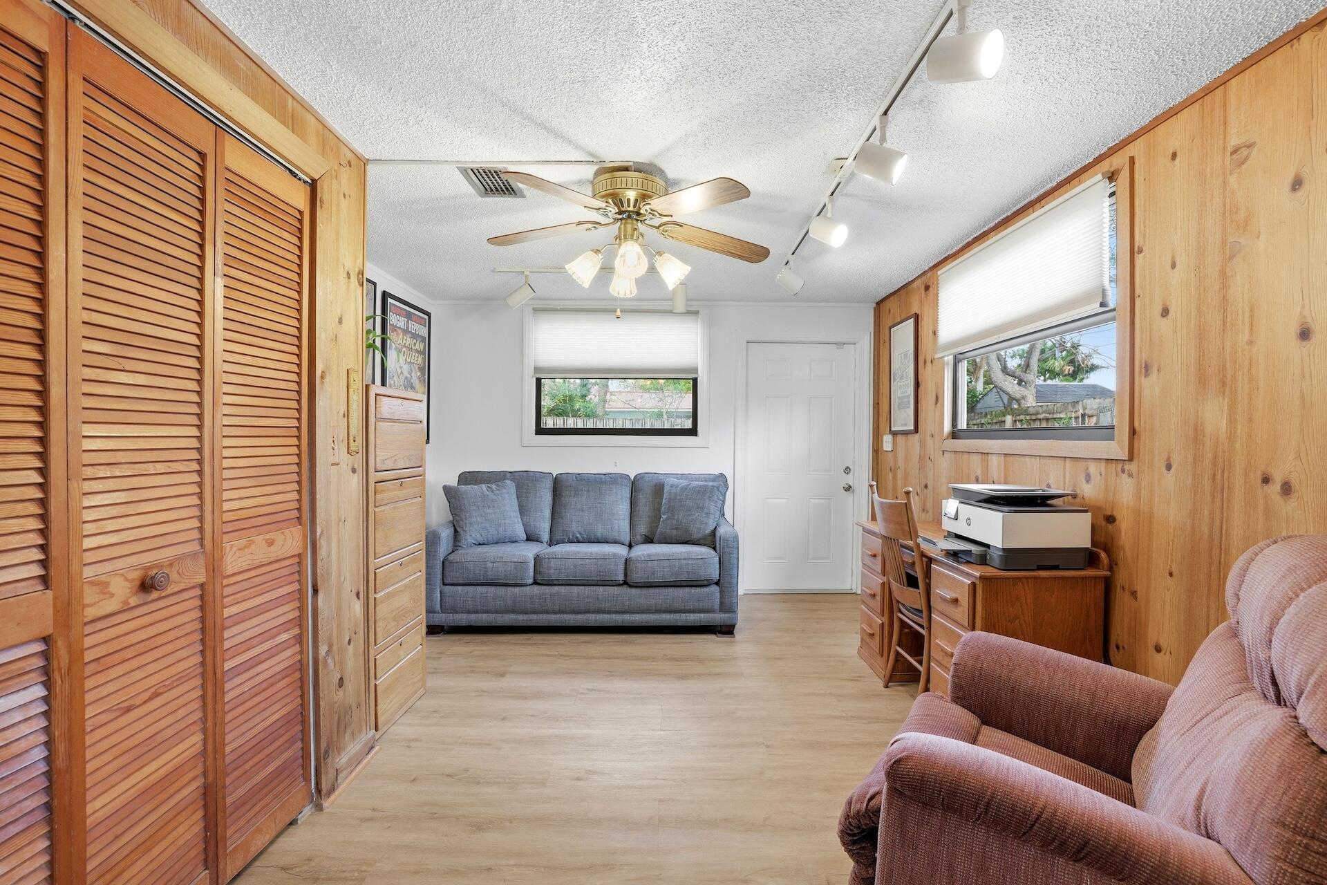 1282 Whimbrel Wellington, FL 33414