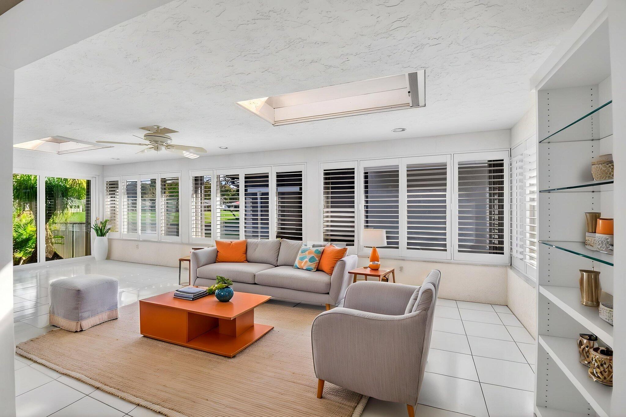 35 Glens Boynton Beach, FL 33436