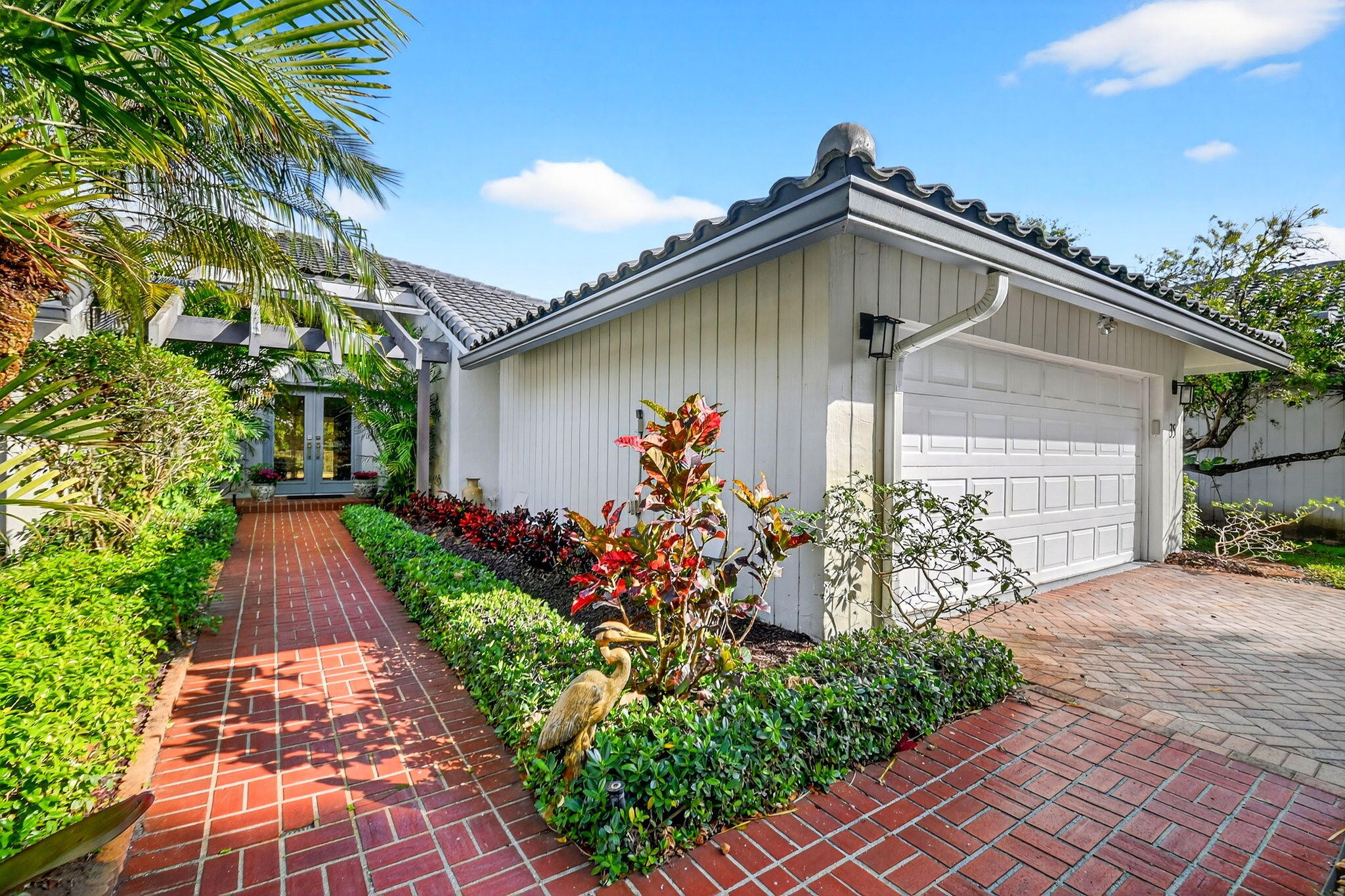 35 Glens Boynton Beach, FL 33436