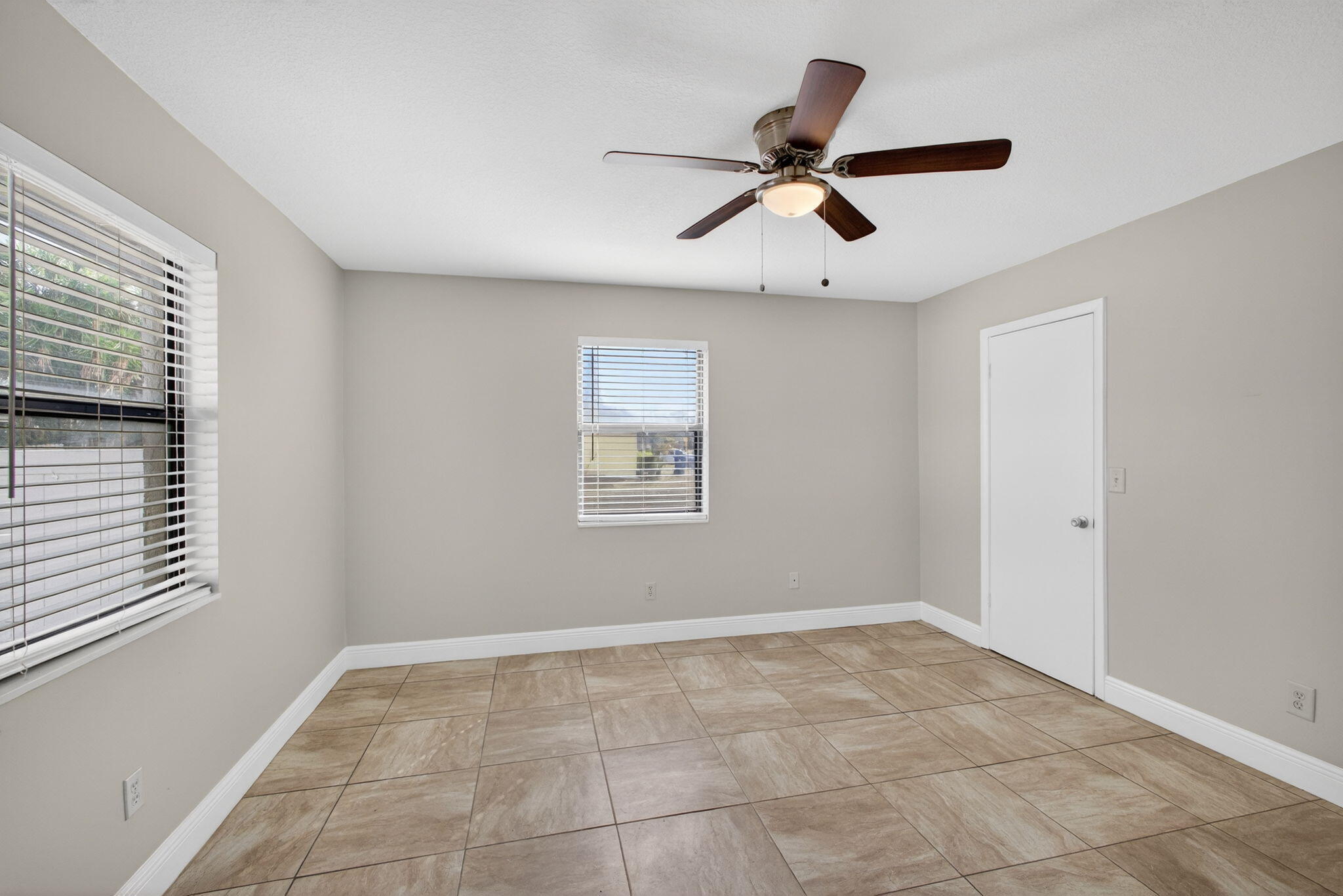 6253 Francis Jupiter, FL 33458