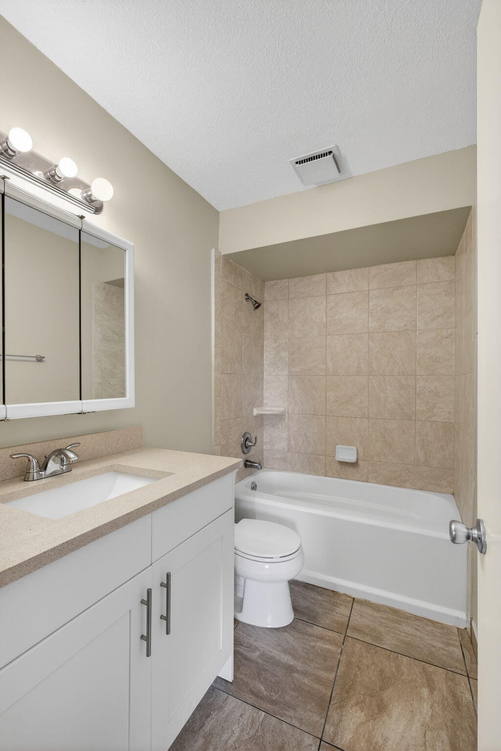 6253 Francis Jupiter, FL 33458