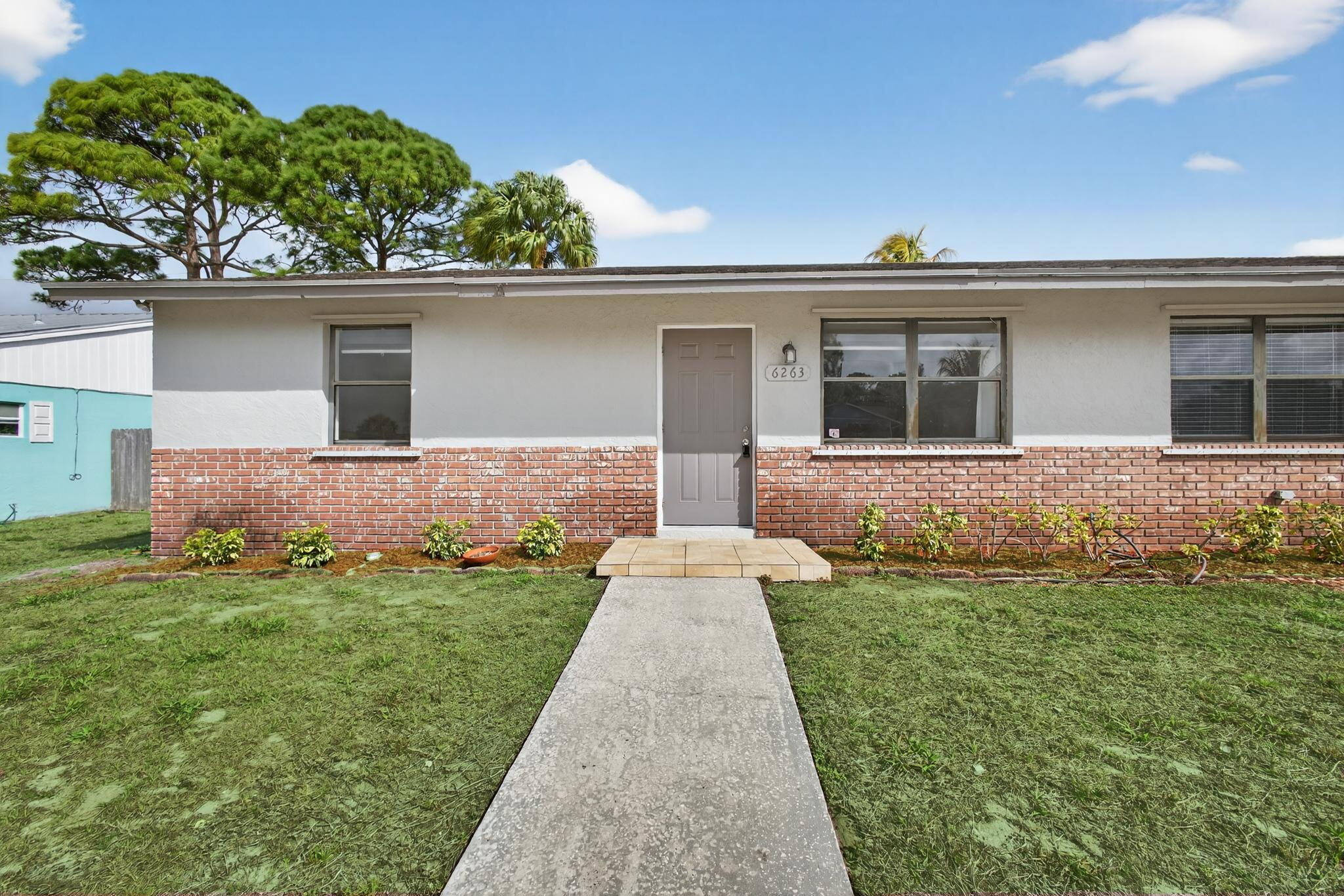 6253 Francis Jupiter, FL 33458